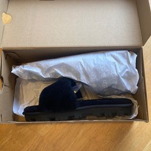 Black Ugg slippers